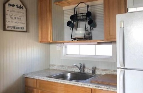 Millersview Cabina | Cozy 1-bedroom cabin on the lake