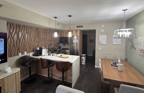 Lake Las Vegas Condominio | Cozy 1-bedroom condo in tranquil Henderson with fitness room, AC