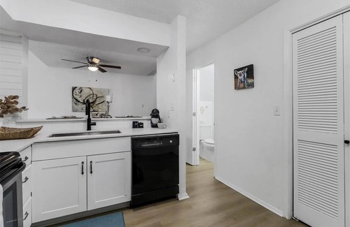 Knox - Henderson Condominio | Cozy 1-bedroom condo with AC and WiFi close to downtown Dallas