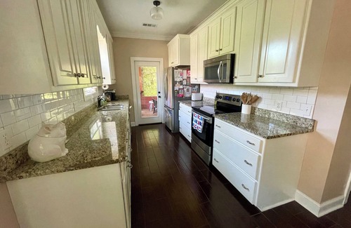 Oxmoor Casa | Cozy 1-bedroom Cottage in Oxford just 12 minutes to Ole Miss Campus