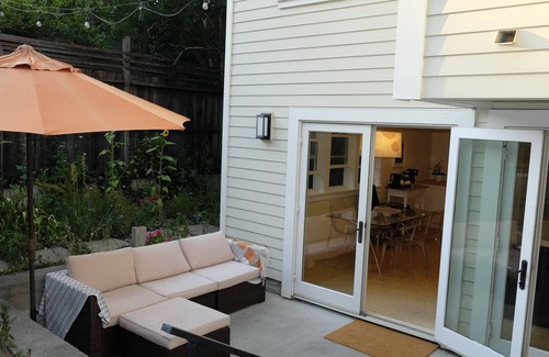 Fairfax Apartamento | Cozy 1-bedroom creekside hideaway in charming Fairfax walkable to downtown.