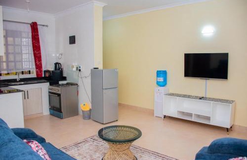 Nakuru Apartamento | Cozy 1 bedroom getaway in section 58, lake Nakuru views