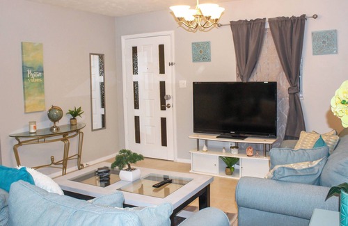 Fairvilla Casa | COZY 1 BEDROOM HOUSE UNIVERSAL & DOWNTOWN 20 MINUTES AWAY