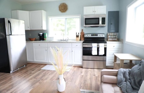 Glen Allen Casa | Cozy 1-bedroom house in charming Glen Allen with AC