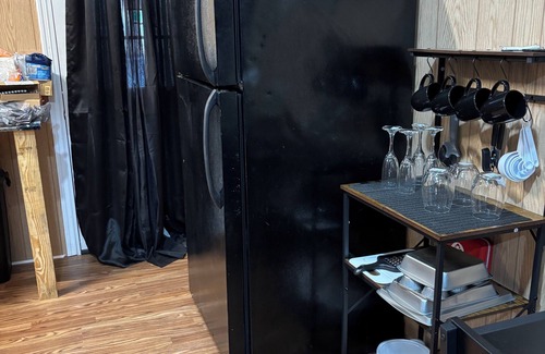 Langley Casa | Cozy 1-bedroom mobile home in nice Warrenville with AC-NO PETS