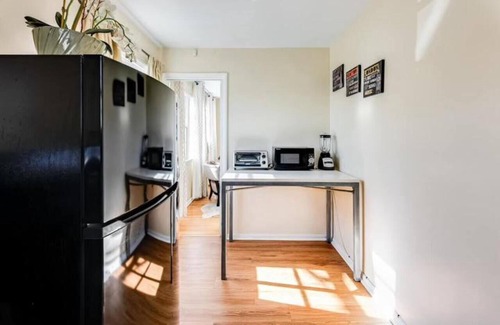 Fairfax District Apartamento | Cozy 1-Bedroom Retreat LA