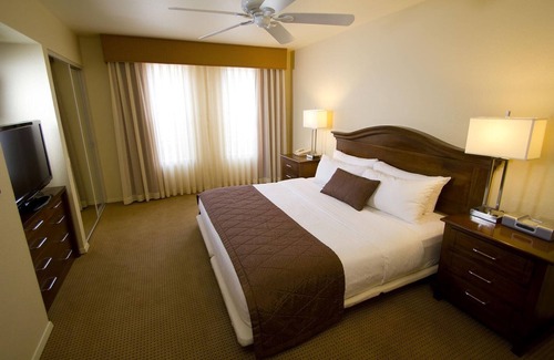 Northeast Santa Fe Complejo | Acogedora suite cerca de rica cultura, senderismo y esquí con WiFi incluido y piscina en el resort