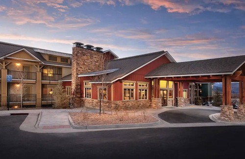 Grand Elk Ranch Complejo | Cozy 1 Bedroom Suite in the Rocky Mountains