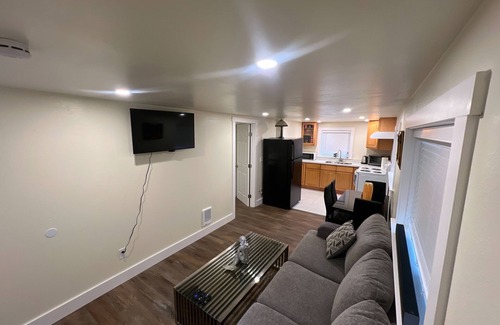 East Renton Highlands Apartamento | Cozy 1-bedroom, welcoming in Renton