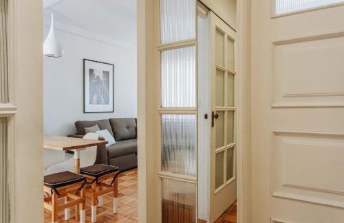 Bonfim Apartamento | Cozy 1-Bedroom with Private Terrace in Palmela