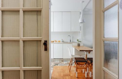 Bonfim Apartamento | Cozy 1-Bedroom with Private Terrace in Palmela