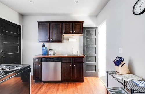 Church Hill Apartamento | Cozy 1-BR Apartment in Church Hill Near Libby Park