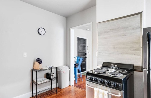 Church Hill Apartamento | Cozy 1-BR Apartment in Church Hill Near Libby Park