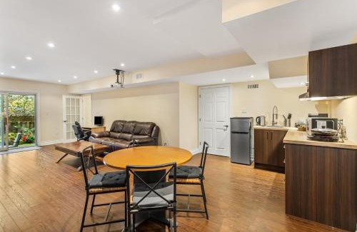 Vaughan Apartamento | Cozy 1-BR, with Private Patio