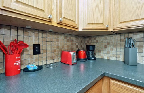 Highline Apartamento | Cozy 1b1b APT#5 BD37 @S Seattle | Close to Airport