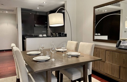 Madinat Zayed Apartamento | Cozy 1BDR in Anantara Residences