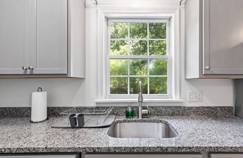 Hopewell Apartamento | $ Cozy 1BR 1BA Apartment: Near Fort Gregg-Adams $