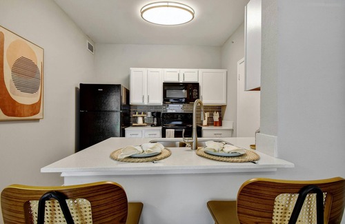 North San Antonio - SAT Apartamento | Cozy 1BR/1BTH Charming Urban Retreat W/Pool