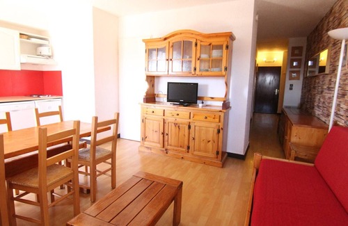 Jeux Apartamento | Apartamento acogedor 2P para 6 personas con balcón en el centro de Alpe d'Huez