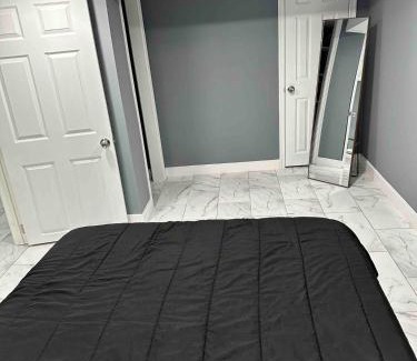 Northeast Apartamento | Cozy 1BR Basement Unit with Private Entry & Free Parking