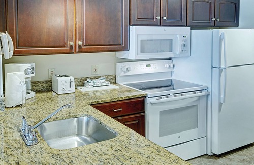Old Town West Condominio | Cozy 1BR Condo! Prime Old Town Alexandria Location