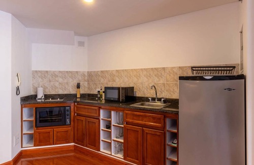 La Gran Via Apartamento | Cozy 1BR Duplex in Parque 93