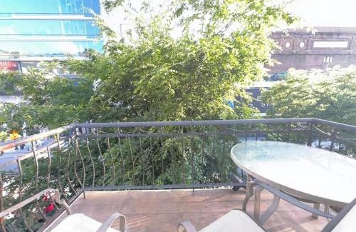Latin Quarter Apartamento | Cozy 1BR Gem