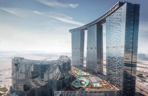 Abu Dhabi Apartamento | Cozy 1BR in Iconic Tower