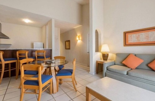 Campo de Golf Fonatur Hotel | Cozy 1BR Junior Suite in San José del Cabos for Family Getaway