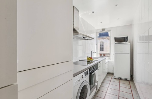 Porte-Dauphine Apartamento | Cozy 1BR Near Trocadero & Arc de Triomphe