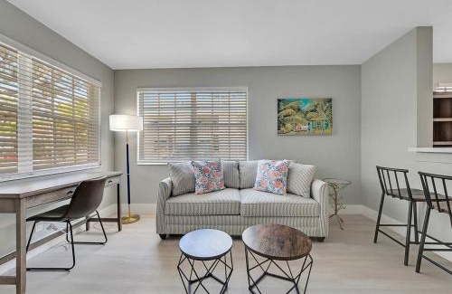 North Beach Apartamento | Cozy 1BR Seaside Steps to Hollywood Beach More