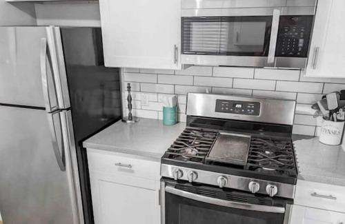 Peaceful Valley Apartamento | Cozy 1BR Walk to Old Town