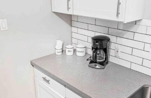 Peaceful Valley Apartamento | Cozy 1BR Walk to Old Town
