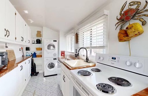 North Beach Apartamento | Cozy 1st Level Beach House - Walk Everywhere