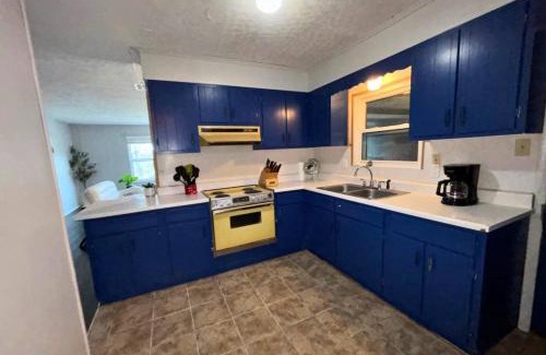 North Shore Apartamento | Cozy 1x1 Retro Escape - East Htx
