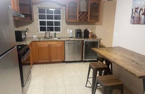 West Palm Beach Casa | Cozy 2 Acre Home Sleeps 8