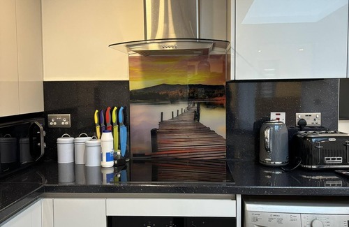 Lacey Green Casa | Cozy 2 Bed Property in High Wycombe Tn