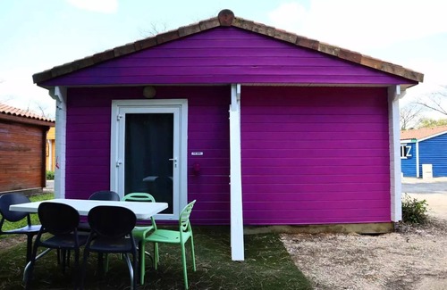 Vouneuil-sur-Vienne Chalet De Esquí | Cozy 2-bedroom chalet sleeps 6