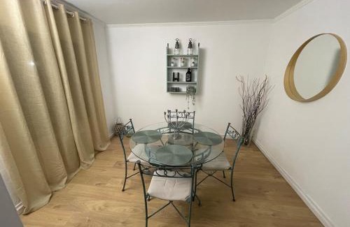 La Celle-sous-Gouzon Apartamento | Cozy 2 bedroom apartment