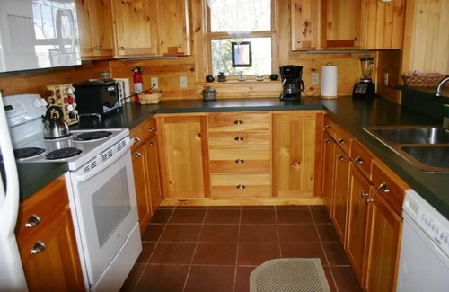 Roque Bluffs Casa | Cozy 2 bedroom 3 bathroom retreat