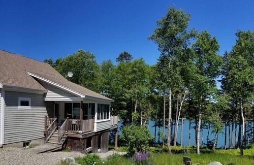 Roque Bluffs Casa | Cozy 2 bedroom 3 bathroom retreat