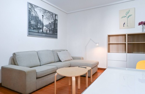 Arapiles Apartamento | Acogedora vivienda de 2 dormitorios en Chamberi