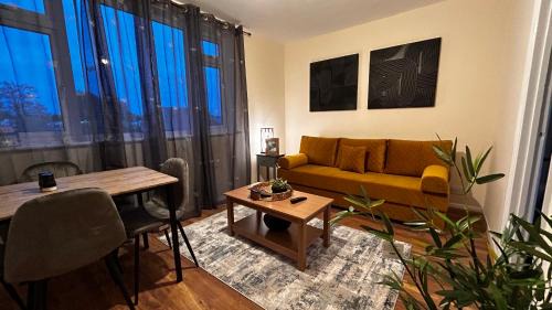 Woking Apartamento | Cozy 2 Bedroom Apartment close to Town Centre