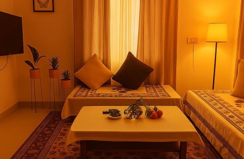 Sidhpur Apartamento | Cozy 2-bedroom apartment with Mountain view