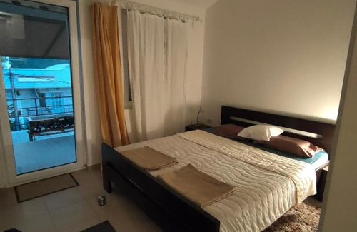 Bigovo Apartamento | Cozy 2-Bedroom Apartment