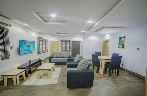 Ikeja Apartamento | Cozy 2-bedroom apartment in Ikeja with AC, WiFi