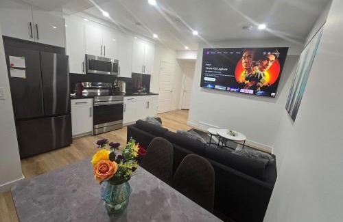 Calgary Apartamento | Cozy 2-Bedroom Basement Suite Just Minutes from the Airport