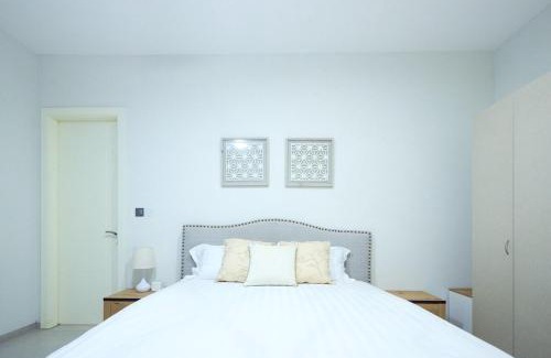 Accra Apartamento | Cozy 2-Bedroom behind West Hills Mall