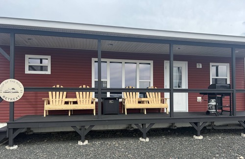 Twillingate Casa | Cozy 2 bedroom bungalow overlooking scenic Twillingate harbour