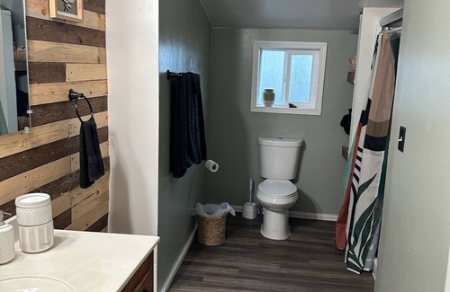 Lyonsville Cabina | Cozy 2-bedroom cabin in enchanting Paynes Creek